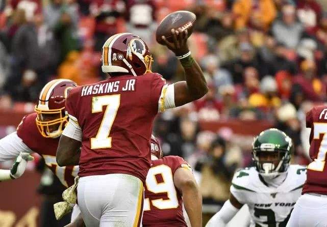 贵州茅台打出“重磅组合拳”