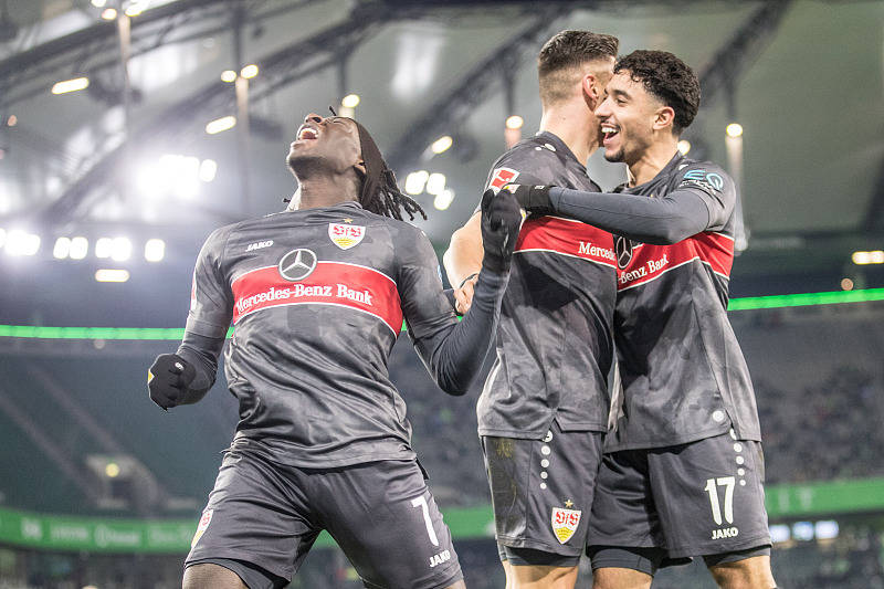 九游官网-国际比赛日尤文图斯调整名单以备荷甲，状态回暖环节打磨，话题不断，赛季目标并未改变(今日尤文图斯引援策略大揭秘)